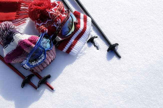 Arrange Snow Gear